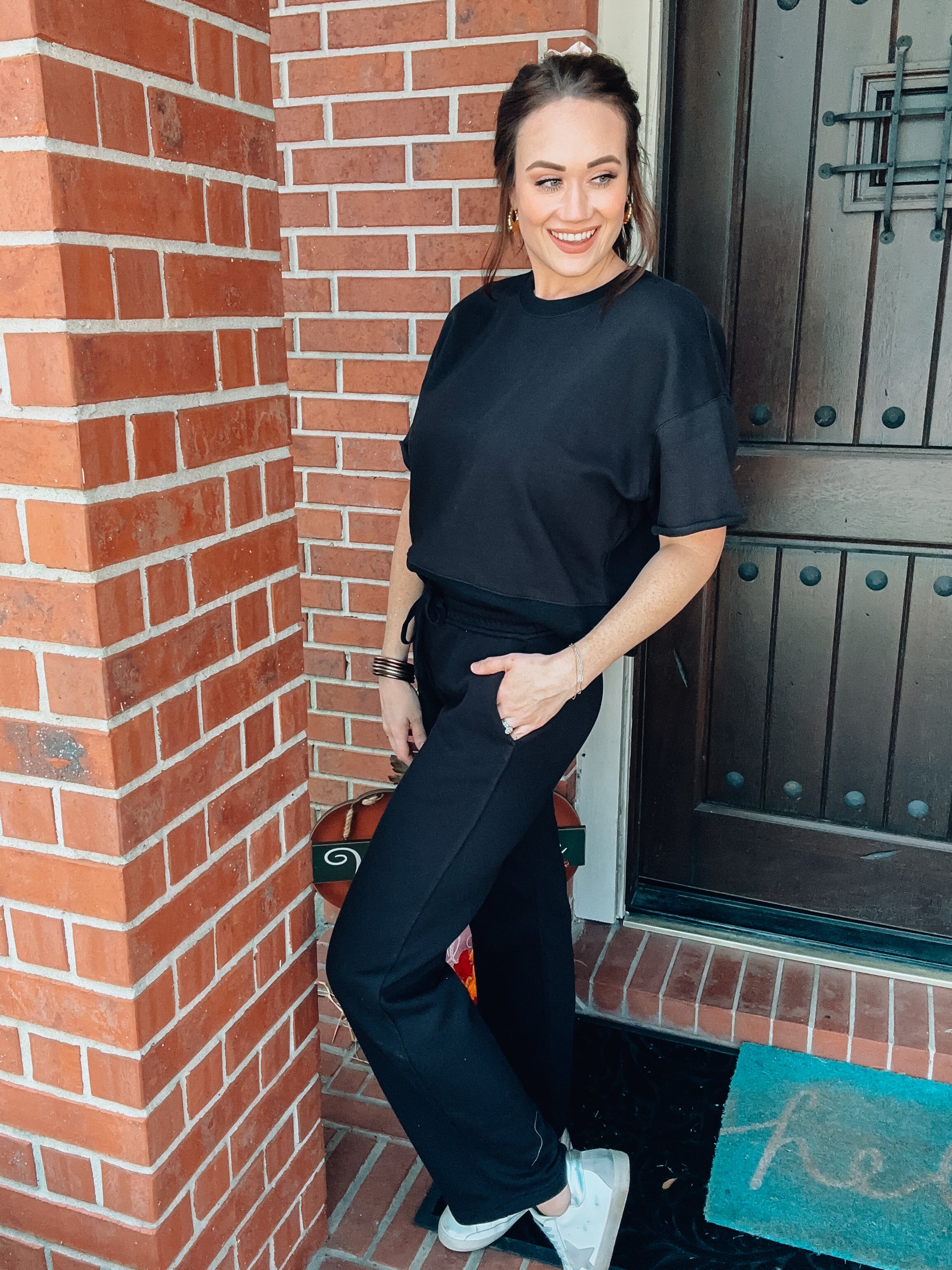 Oversized Crop Short Sleeve Sweatshirt - Black - Southern Divas Boutique