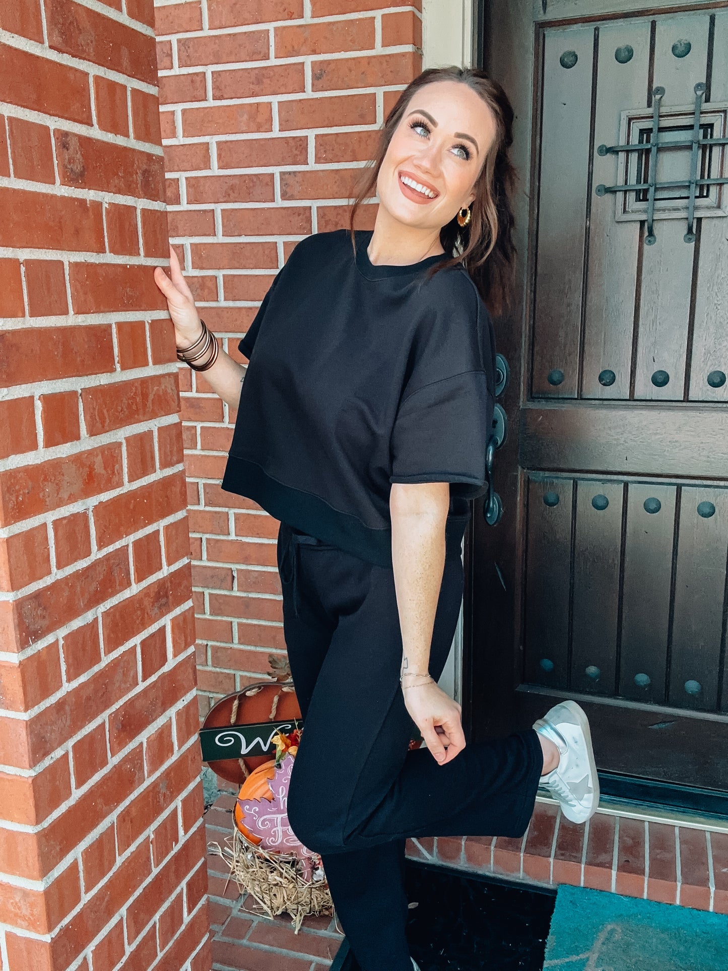 Oversized Crop Short Sleeve Sweatshirt - Black - Southern Divas Boutique