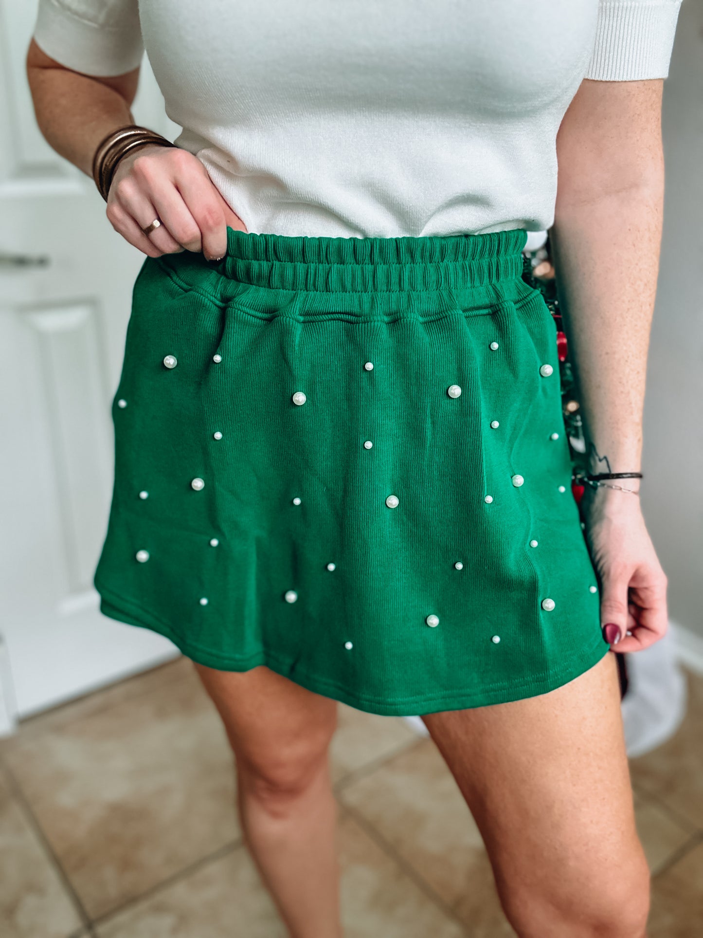 Cue The Chic Pearl Skort - Southern Divas Boutique