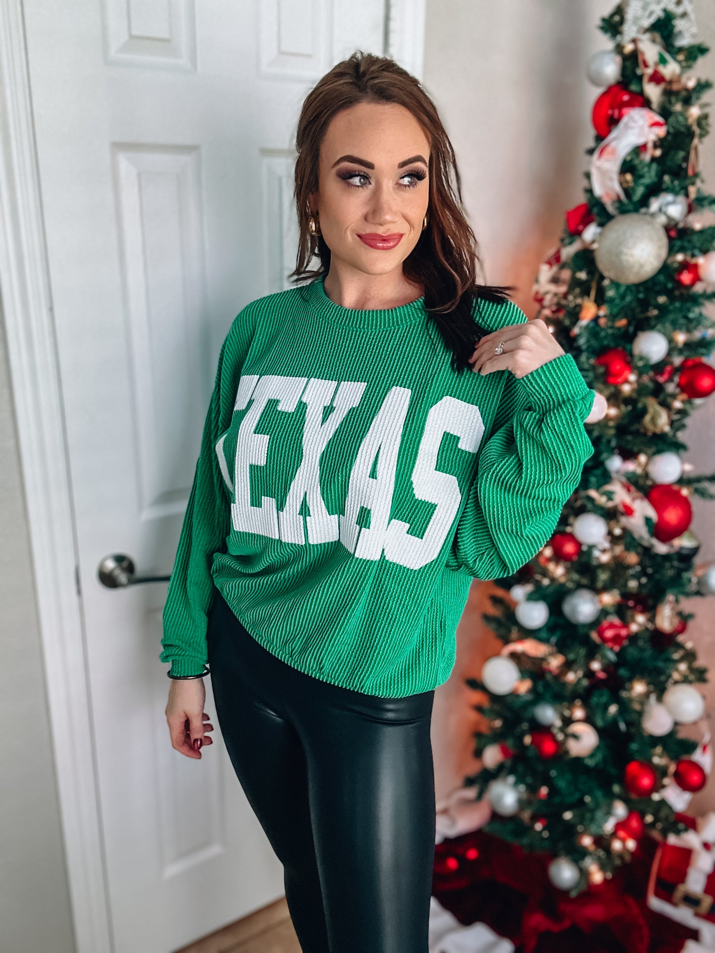 Texas Graphic Sweater - Southern Divas Boutique