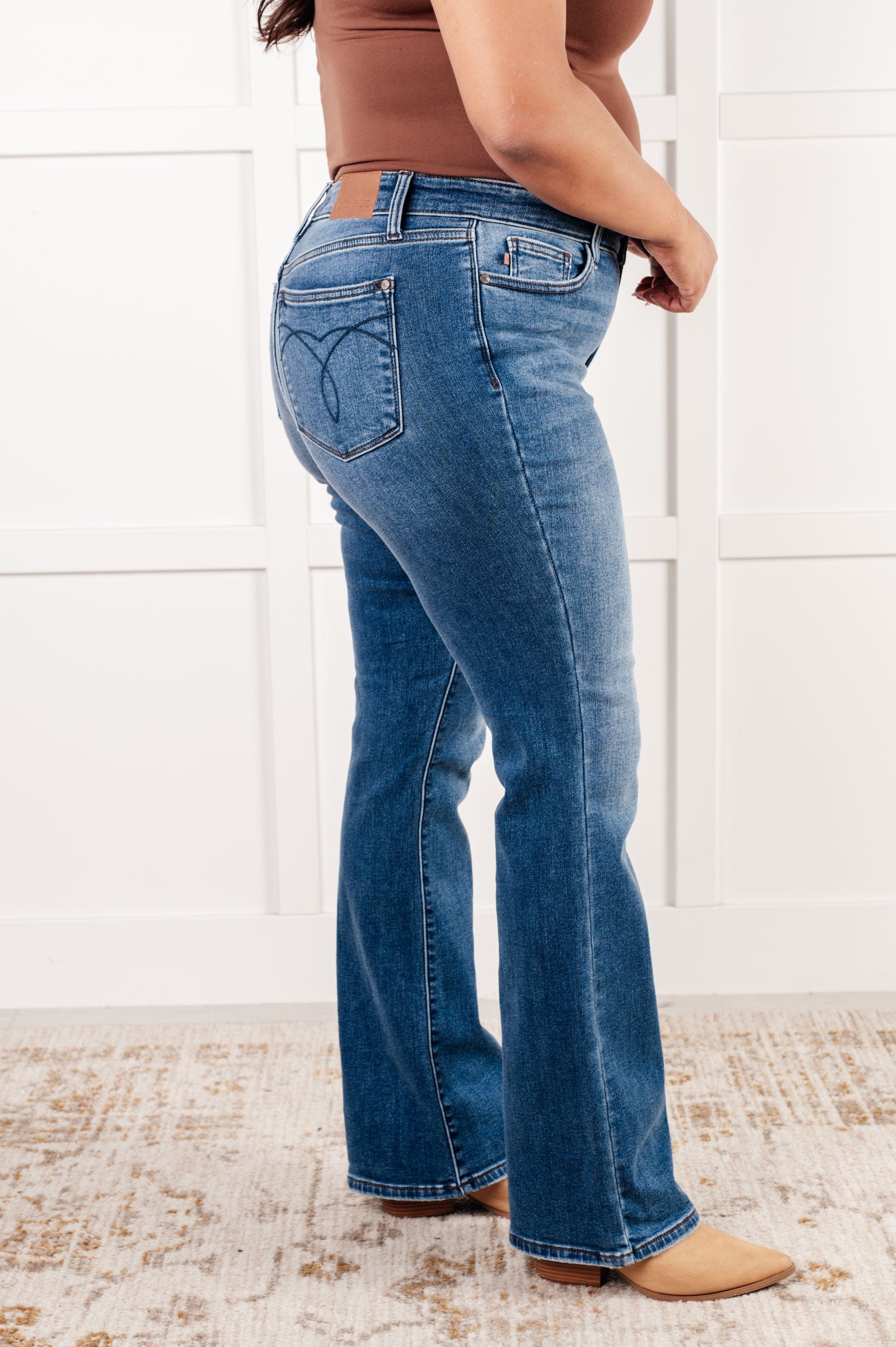 Hannah Mid Rise Thermal Bootcut Jeans - Southern Divas Boutique