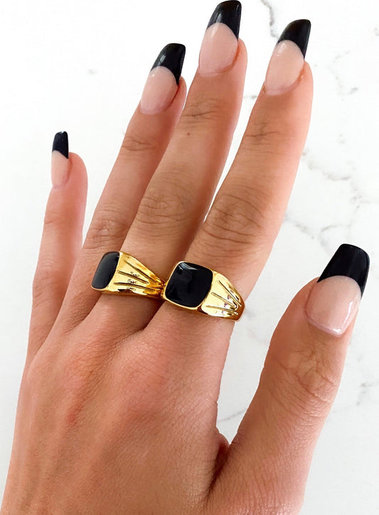 BLACK SQUARE RING - Southern Divas Boutique